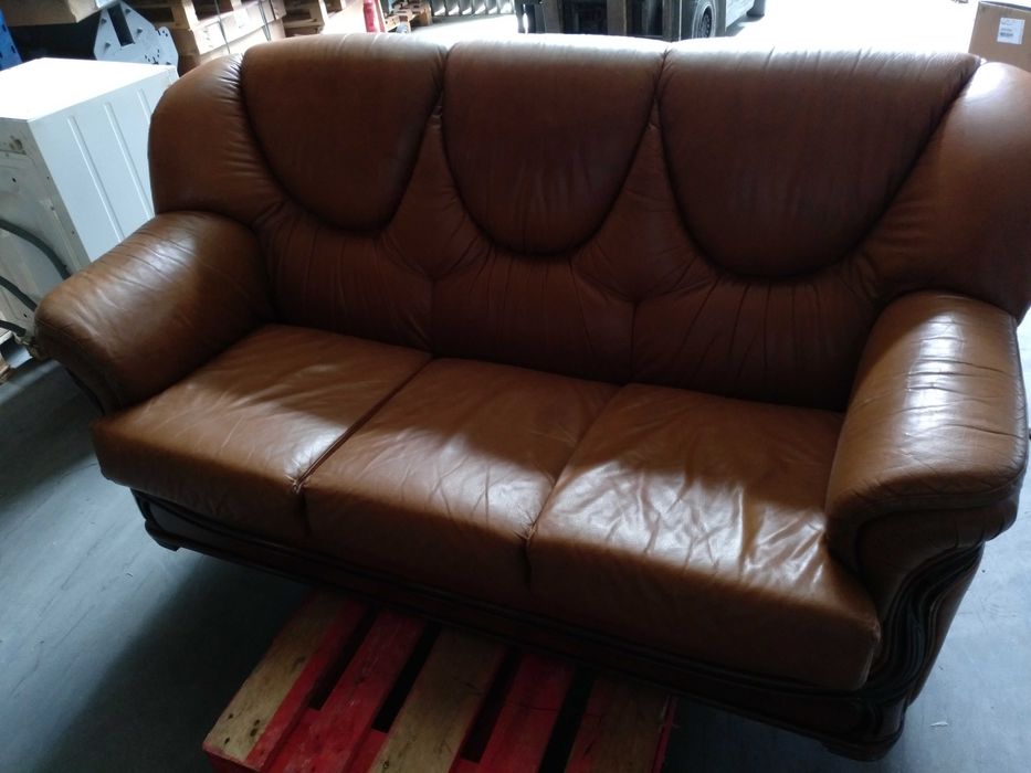 Sofá em pele de sala