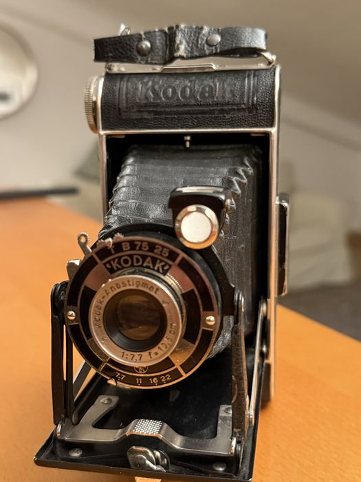 120mm Analog Camera Kodak - Medio Formato