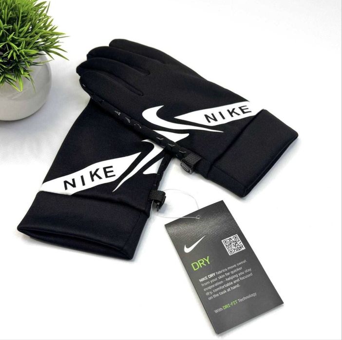 Rękawiczki zimowe Nike L – ciepłe, dotykowe, czarne | Polar / Fleece