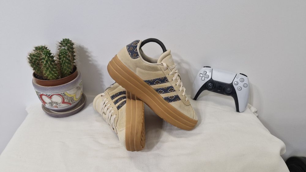 Жіночі кеди Adidas.Розмір 38