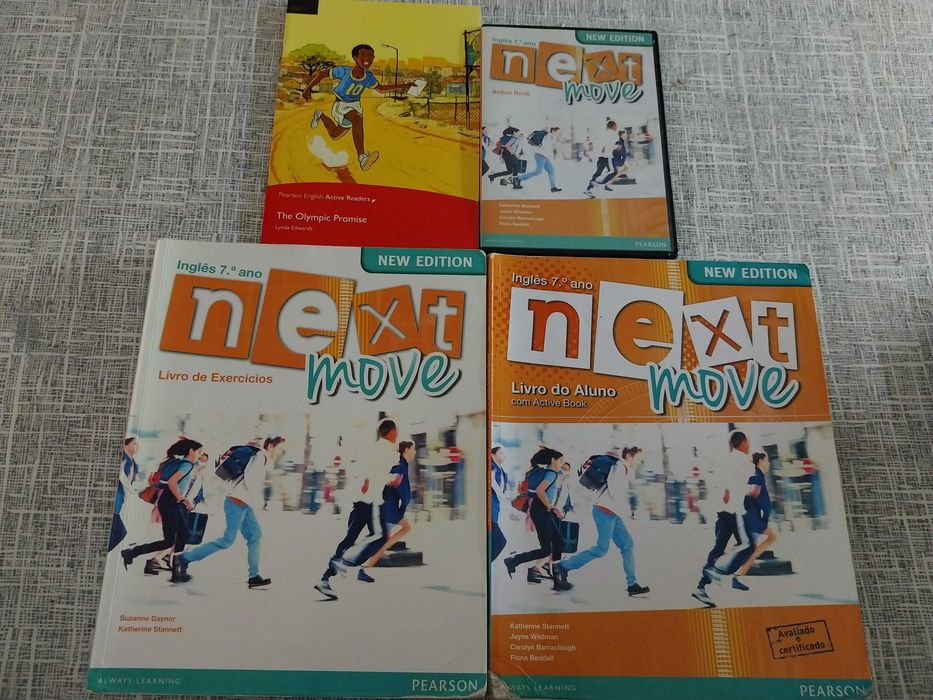 Manual e caderno de actividades de Inglês 7° ano