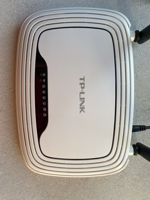 Router bezprzewodowy TP-LINK, model TL-WR841N