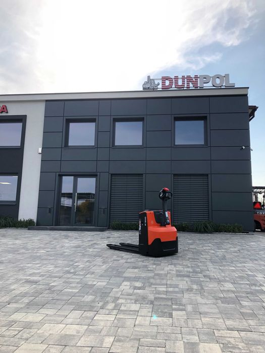 Paleciak elektryczny Toyota BT LWE160 Li-On | mały przebieg | gotowy do pracy