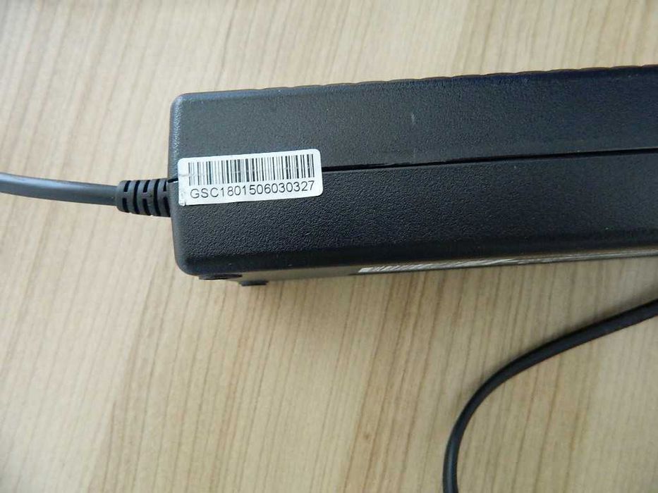 Zasilacz niemiecki 12V 10A jak nowy