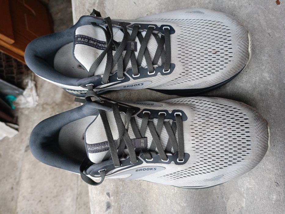 Brooks adrenaline GTS roz.44.5 dł.wkł.28.5cm