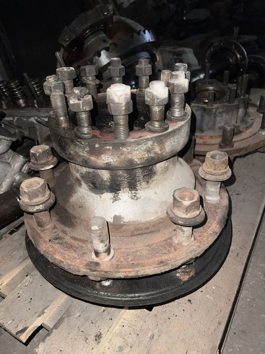 Ступиця маточинна Паз Зил 4331 під абс