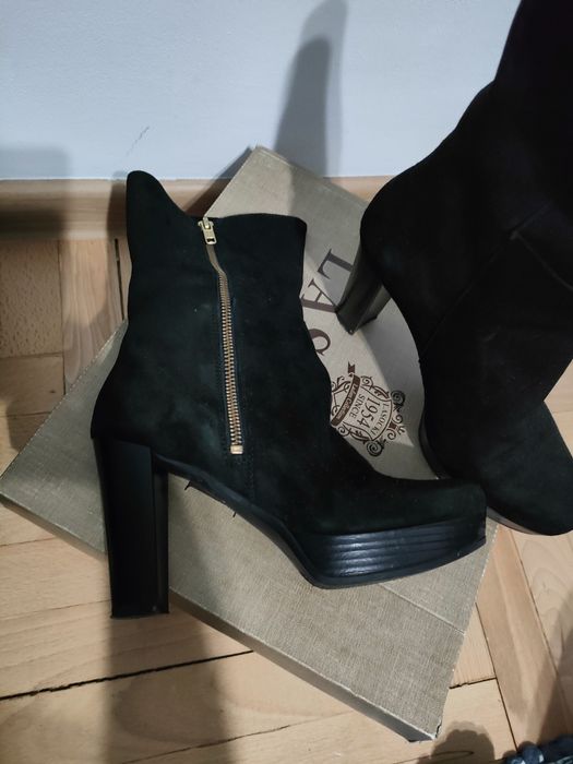 Półbuty botki damskie skóra naturalna zamszowa Lasocki