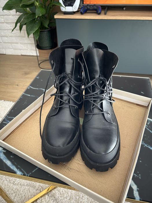 Botki workery Reserved