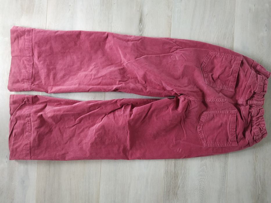 Malinowe spodnie typu Wide Cool Club rozm. 140