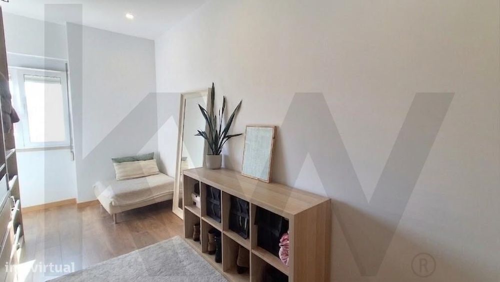 Apartamento T3 Remodelado | Estacionamento privativo | Centro da vila
