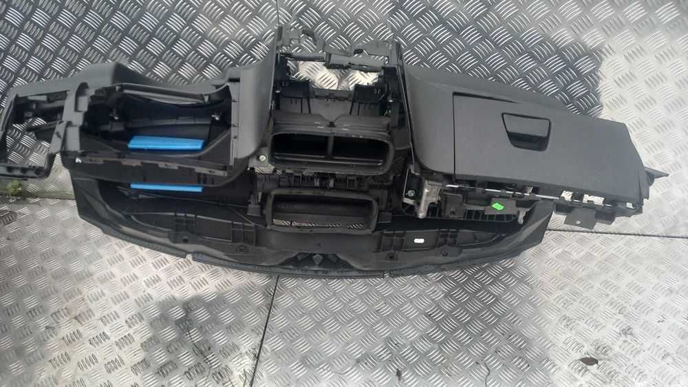 Deska rozdzielcza konsola kokpit Lancia Ypsilon II Oryginał airbag