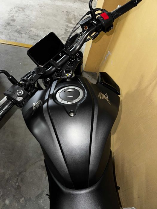 Honda cb125r - 2025 - 1700km