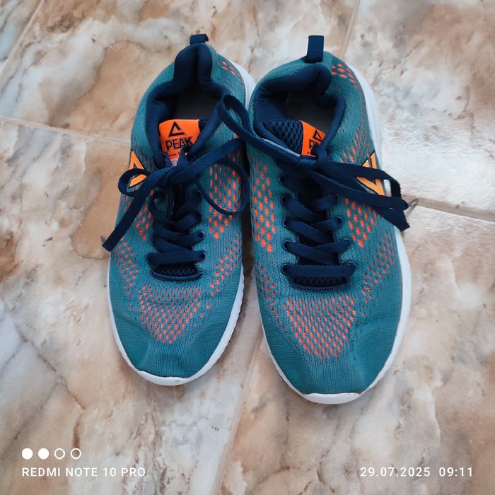 Кросівки PEAK,36 розмір