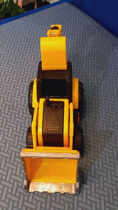 CAT бульдоер 33 cm