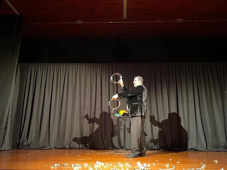 Chris Magia e ilusionismo