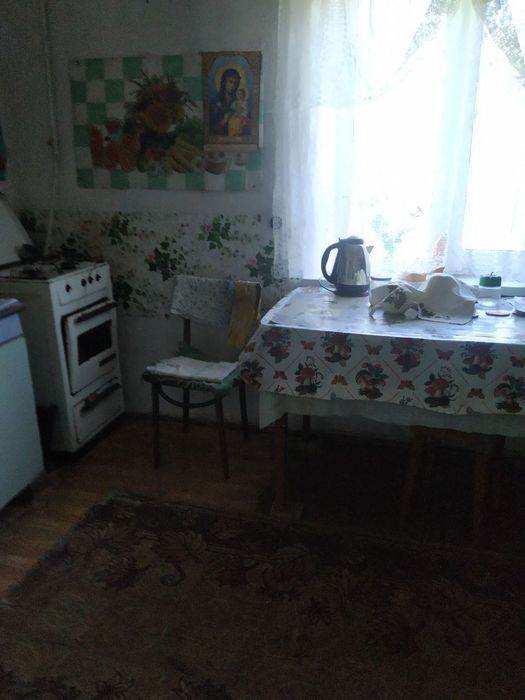 Продаю будинок в селі Перемога