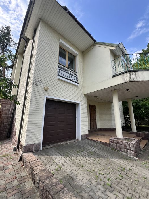 Здам будинок для сімʼї з виходом до води