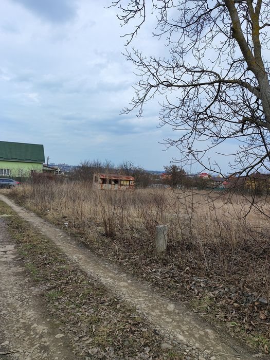 Продаж рівної ділянки 12 соток Дубово