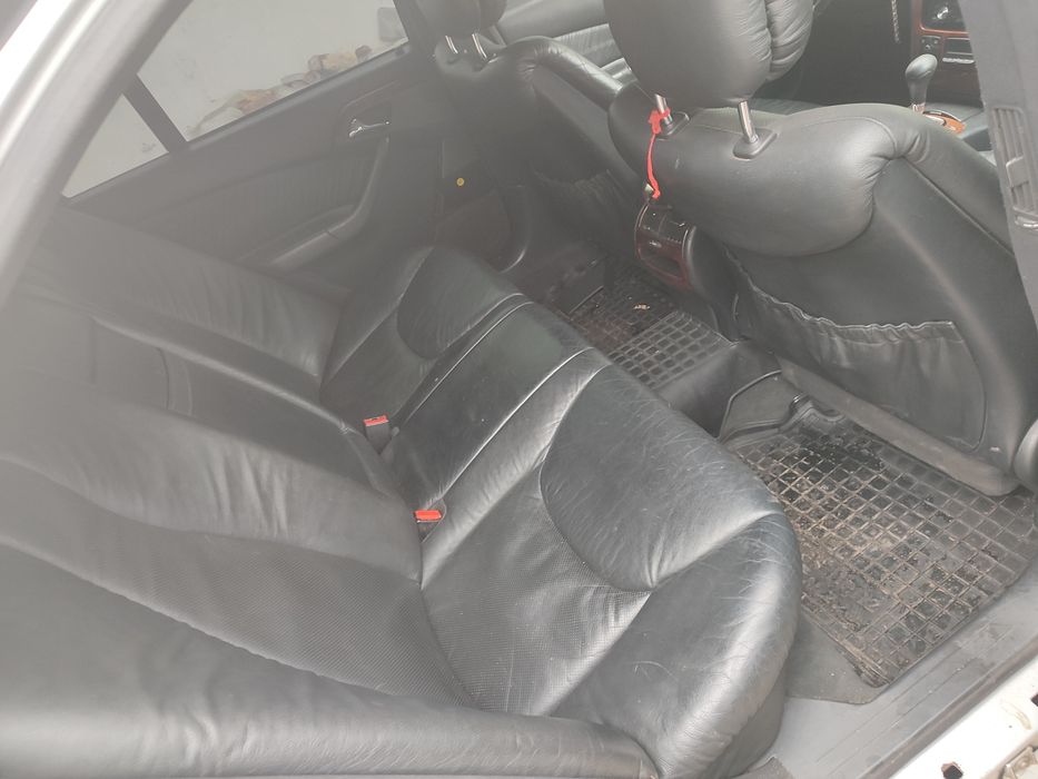 Продам кожаный салон Mersedes W220 s320