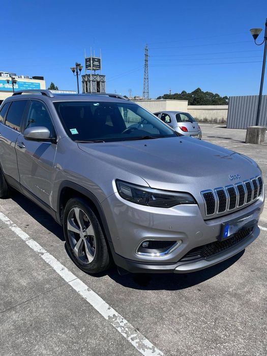 Jeep Cherokee 2.2 D Limited