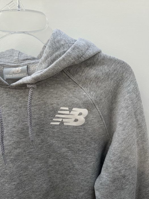 Szara bluza New Balance