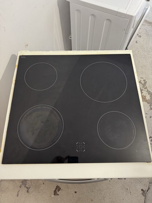 Piekarnik z płytą indukcyjną