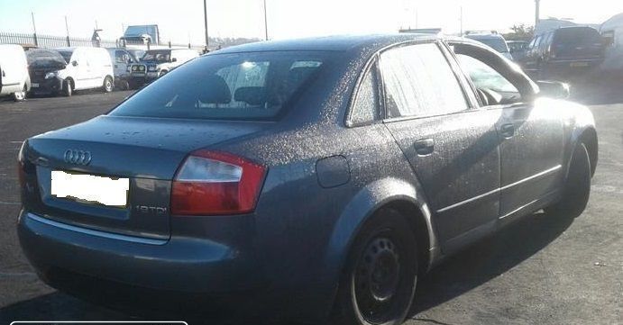AUDI A4 1.9 TDI DE 2004 DISPONÍVEL PARA PEÇAS FRENTE VENDIDA
