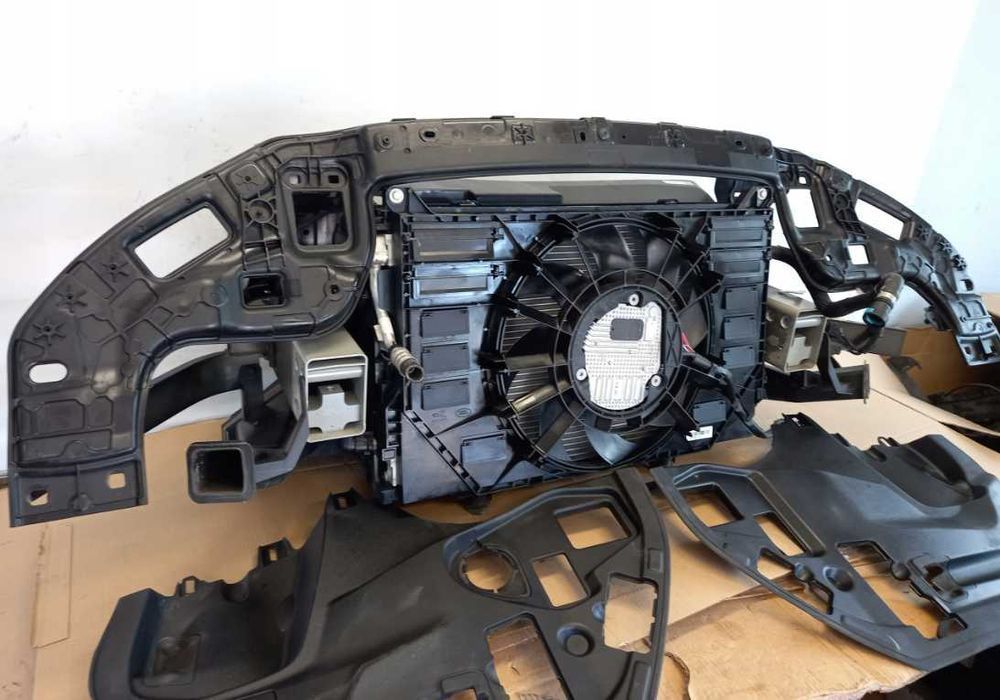 Jaguar I-pace Панель комплектная радиатор вентилятор разборка