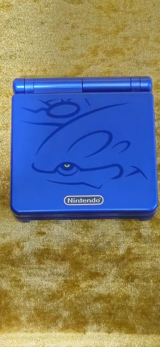 Nintendo Game Boy Advance SP 40.€