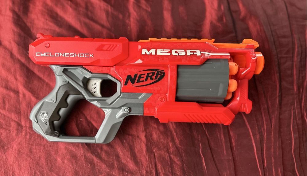 Бластер Nerf Mega Cycloneshock