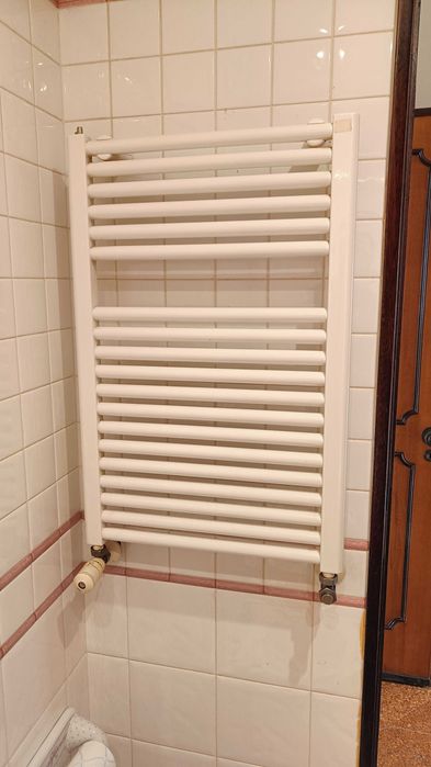 Toalheiro Radiador ROCA