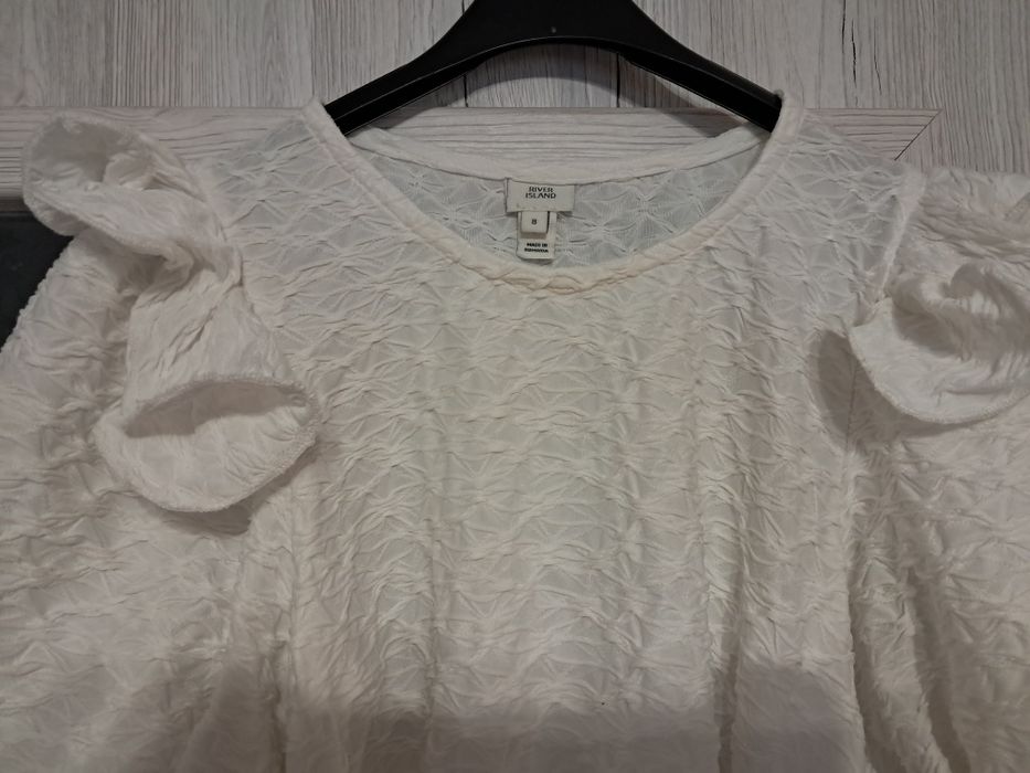 Bluzka biała z bufkami