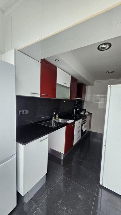 Quarto individual mobiliado — Cacilhas, a 7 min do cais