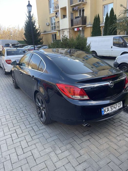 Продам СВОЄ АВТО opel insignia