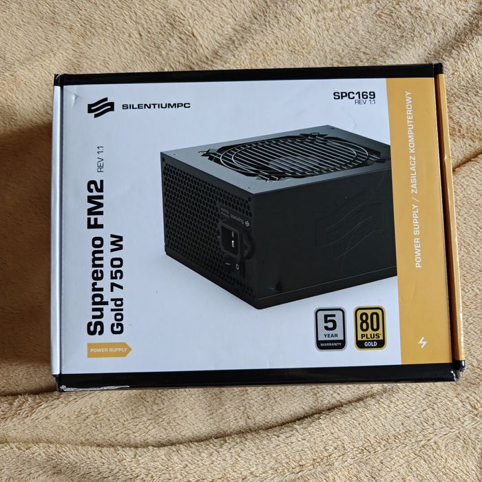 Zasilacz modułowy 750w