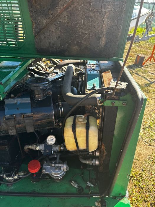À VENDA: Cortador de Relva Profissional Ransomes Commander 1994