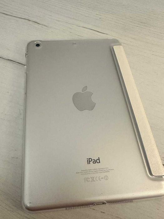 Apple Ipad mini Планшет