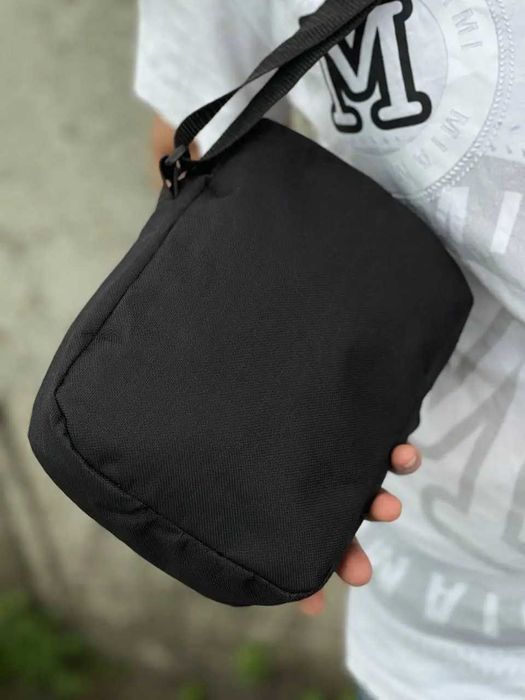 Барсетка через плечо \ сумка мессенджер \ бананка "Nike" Найк