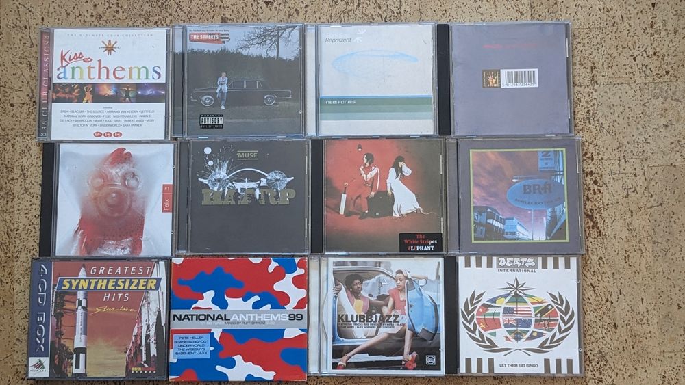 CD диски Basement, China Crisis Deux Filles, Sex Pistols, Chameleons