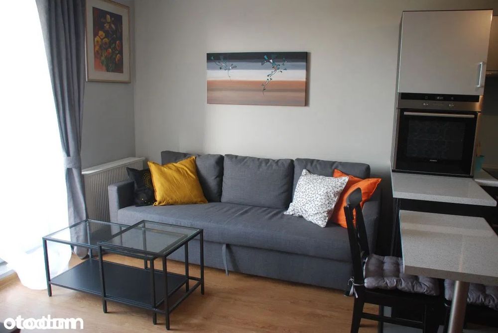 Centrum Siechnic, garaż podziemny, winda, komórka 4,7 m2, balkon 8m2