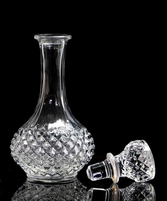 Liqueur Bottles444130681349754880