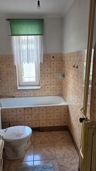 Dom 200 M2  Pokrówka 0,60 ha