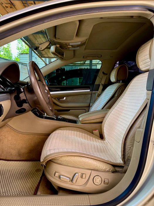 Audi A8 D3 quattro