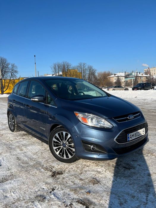 Продам Ford c max hybrid 2017 комплекації Titanium