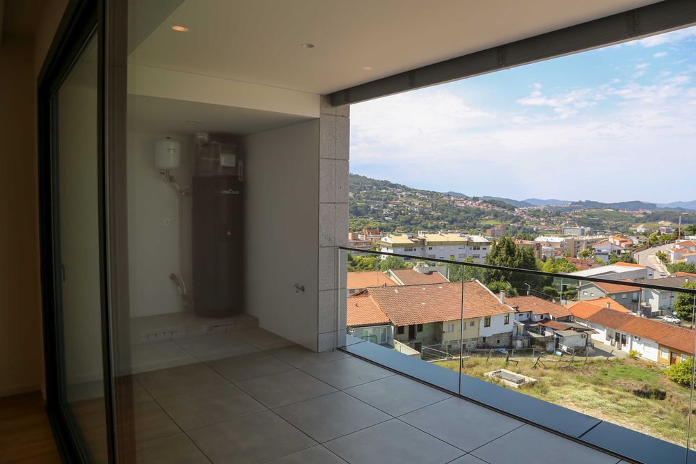 Apartamento T2 - Arrendamento