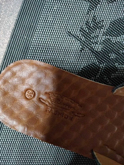 Klapki damskie letnie