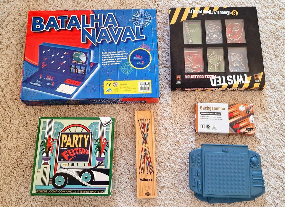 Jogos de mesa / tabuleiro para todas as idades ( Preços individuais a partir de 3€. 5 jogos 20€)