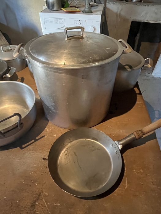 Conjunto de tachos em alumínio fundido