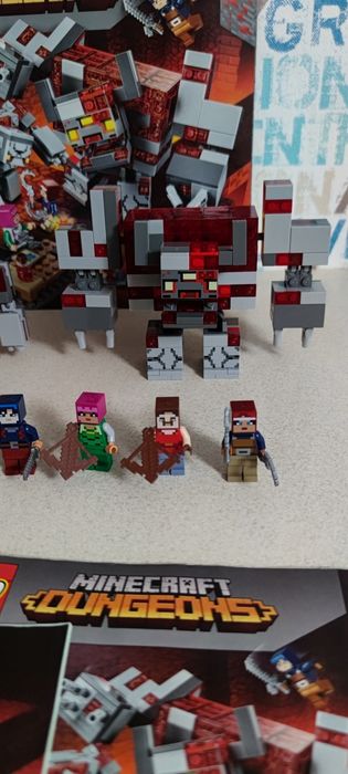LEGO Minecraft 21163