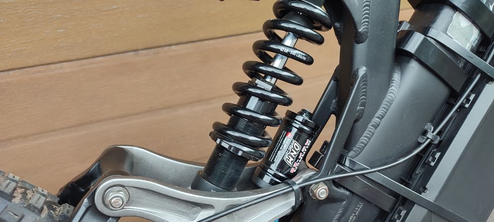 Specjalizacja Big Hit 2 rower elektryczny